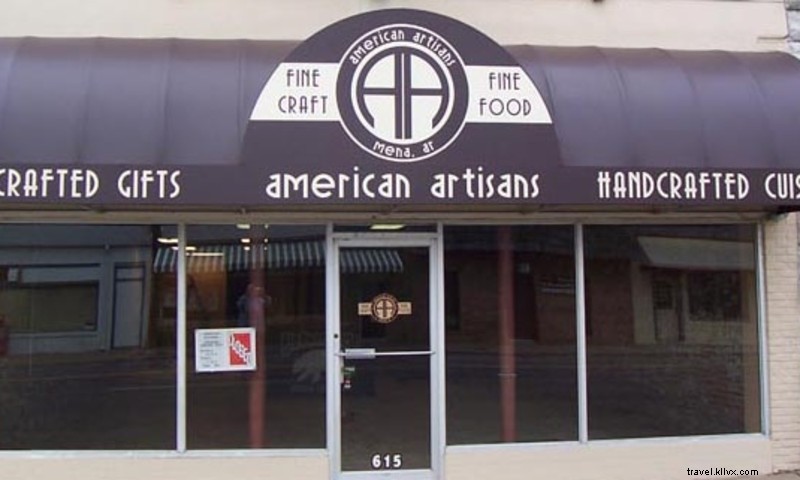 Galería y restaurante de artesanos estadounidenses 