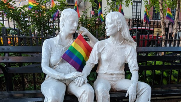 Come celebrare il mese della storia LGBT a New York 