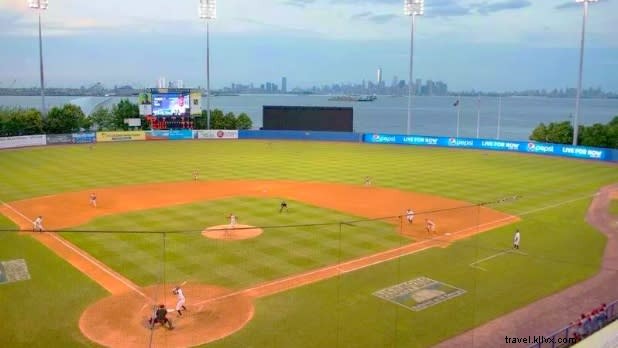 ニューヨーク州で野球を見る場所 