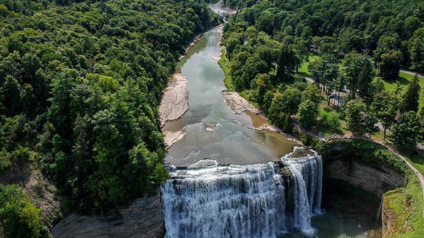 10 cachoeiras deslumbrantes que você só encontrará em Nova York 