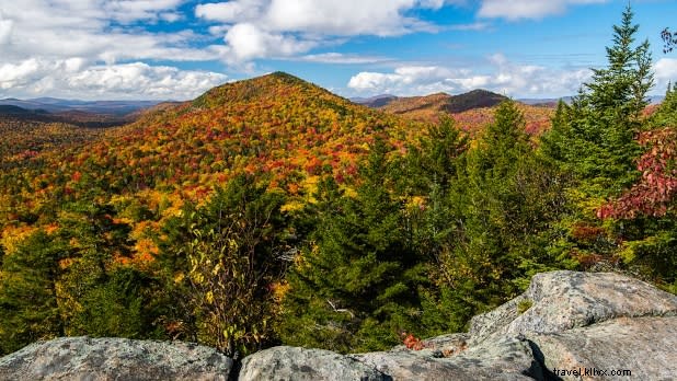 Los mejores lugares para ver el follaje de otoño en el estado de Nueva York 