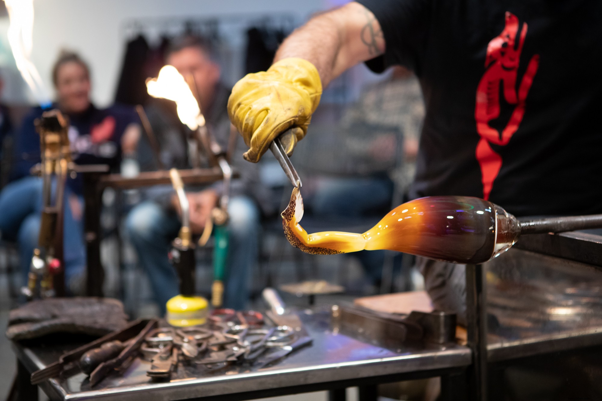 Por qué no quiere perderse Refract:The Seattle Glass Experience 