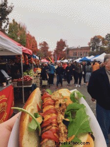 Dia de diversão de domingo:The Ballard Farmers Market 