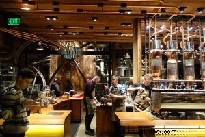 Quartieri iconici e locali preferiti:una guida per la prima volta a Seattle 