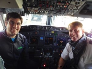 Waktu Proyek Off:Nashville di Alaska Airlines 