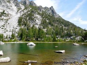 Randonnée au paradis – Les lacs d enchantement 