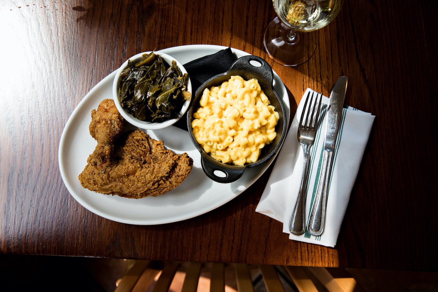 17 Tempat Terbaik untuk Ayam Goreng di Charleston 