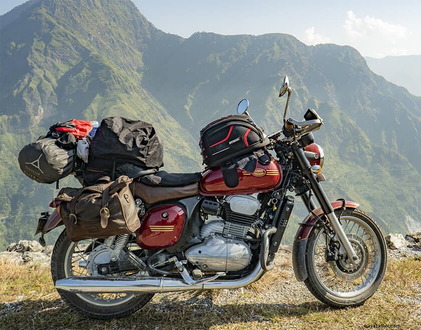 インドで7つの最高のオートバイのサドルバッグ