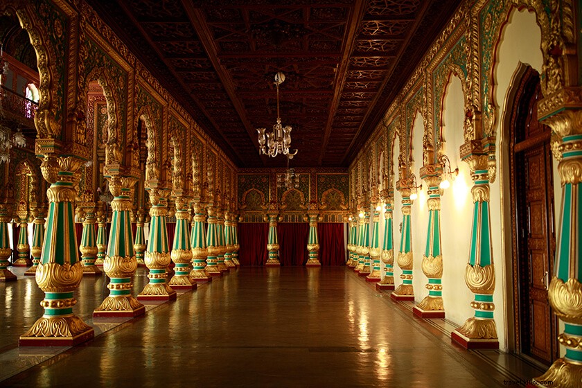 Guia de viagens do Palácio de Mysore - História, Taxa de entrada, Outra informação