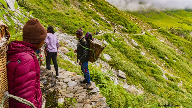 Trekking nella Valle dei Fiori:il periodo migliore per visitarlo, Itinerario consigliato e altro