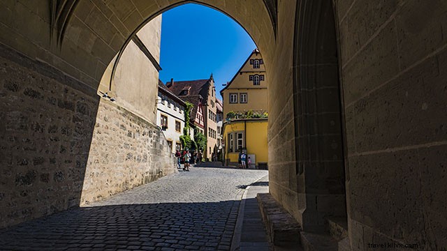 Suatu Hari Di Rothenburg Ob Der Tauber:Panduan Perjalanan Ideal