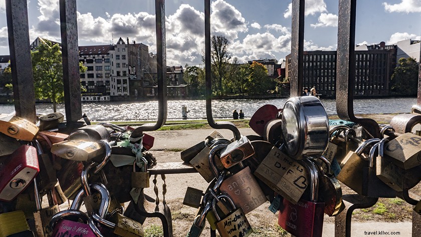 Cara Melihat Berlin Dalam Waktu Kurang dari 6 Jam:Panduan Perjalanan Berlin