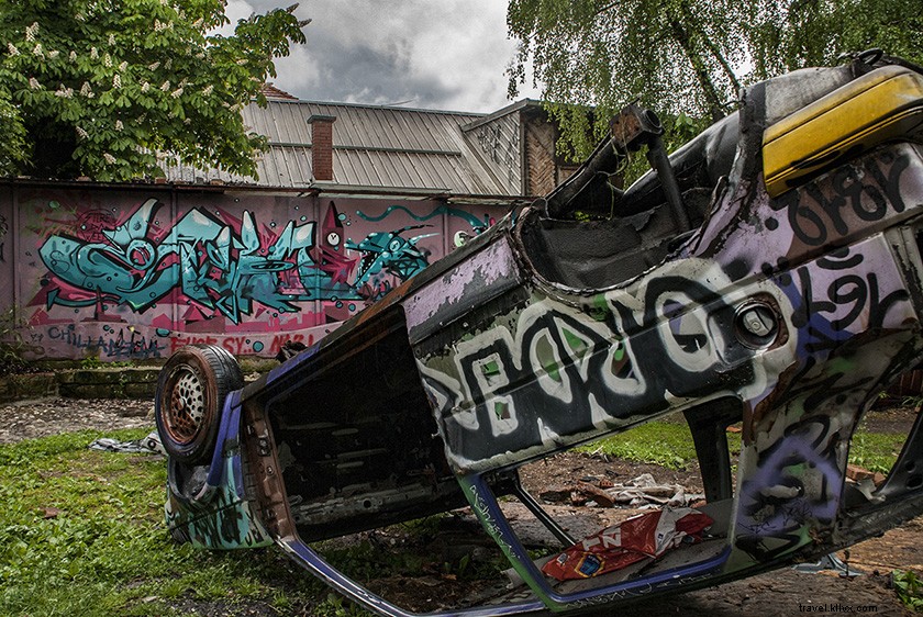 Metelkova Ljubljana:el área de arte de Graffiti Steert
