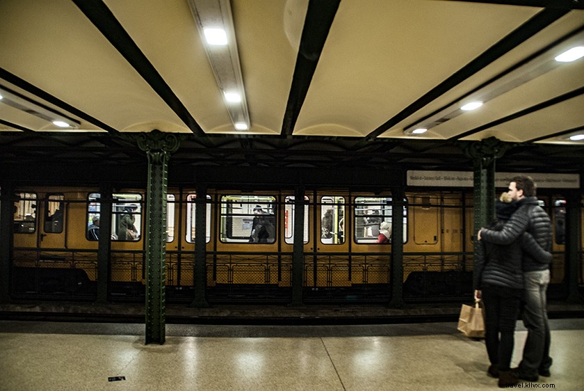 Esplorando l iconica metropolitana di Budapest