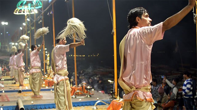 Da cena da rua aos Ghats de Varanasi:o que esperar!