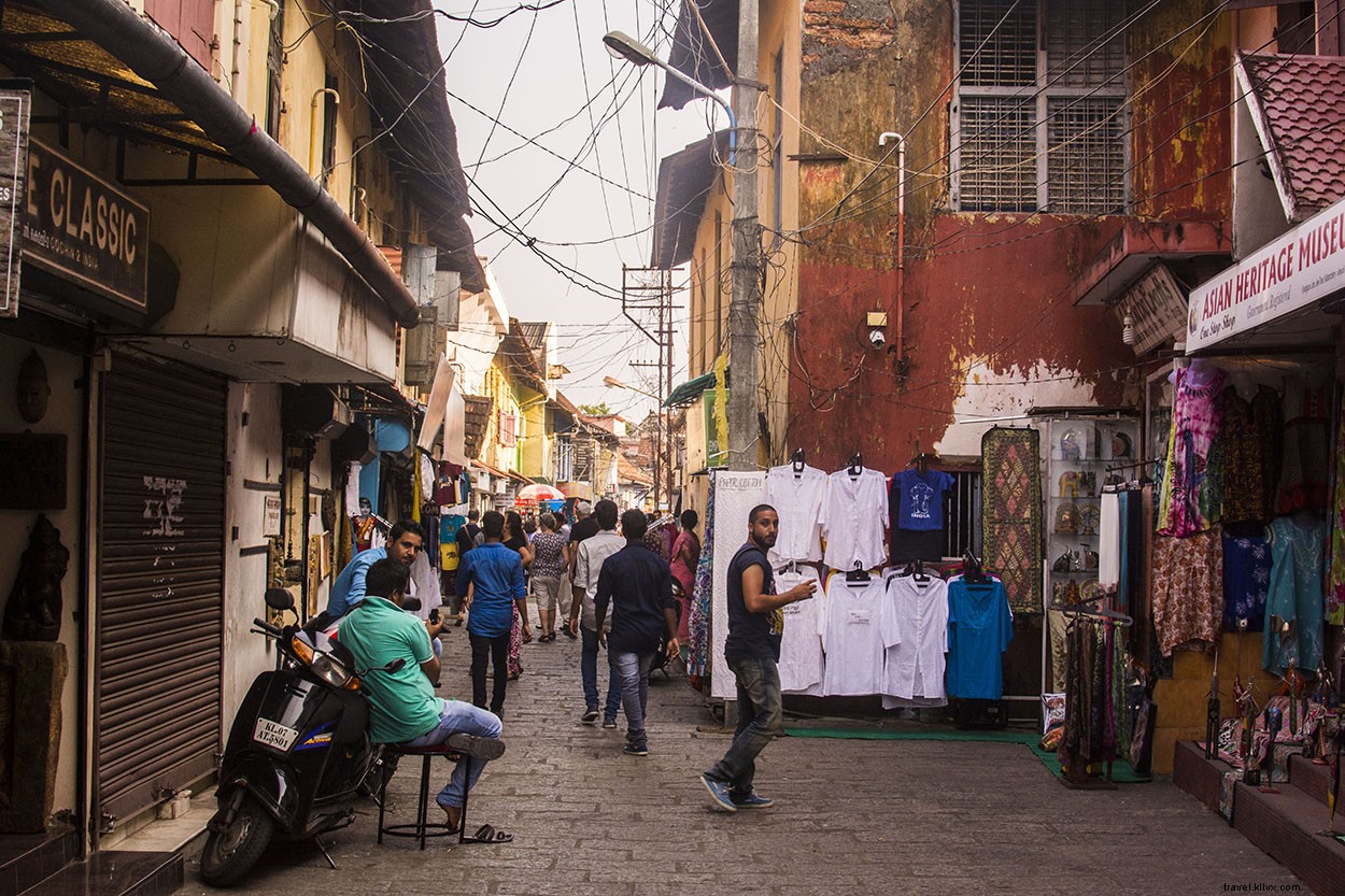 Calles Fort Kochi:en fotos e imágenes