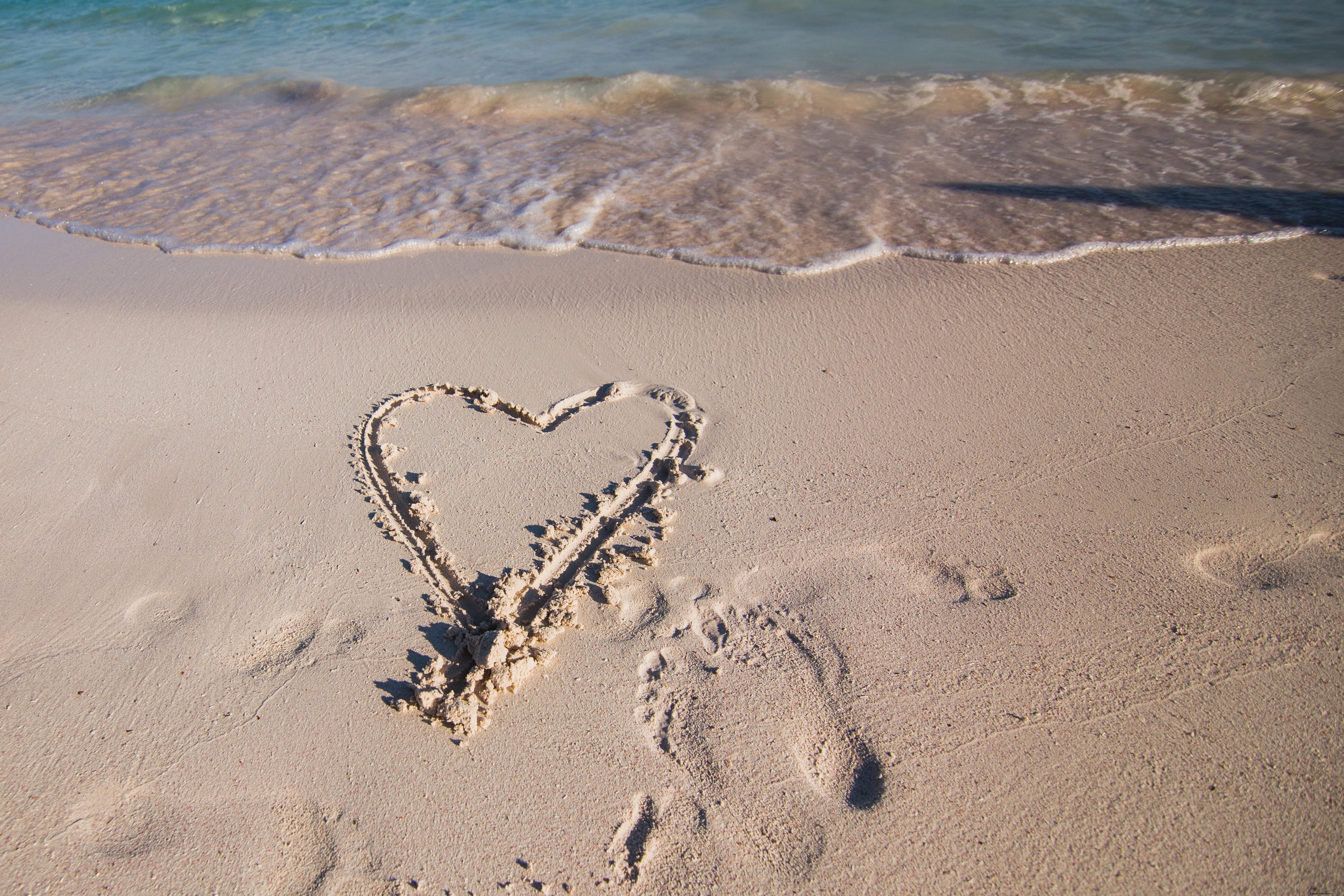 Coeur dans la photo de sable de vacances