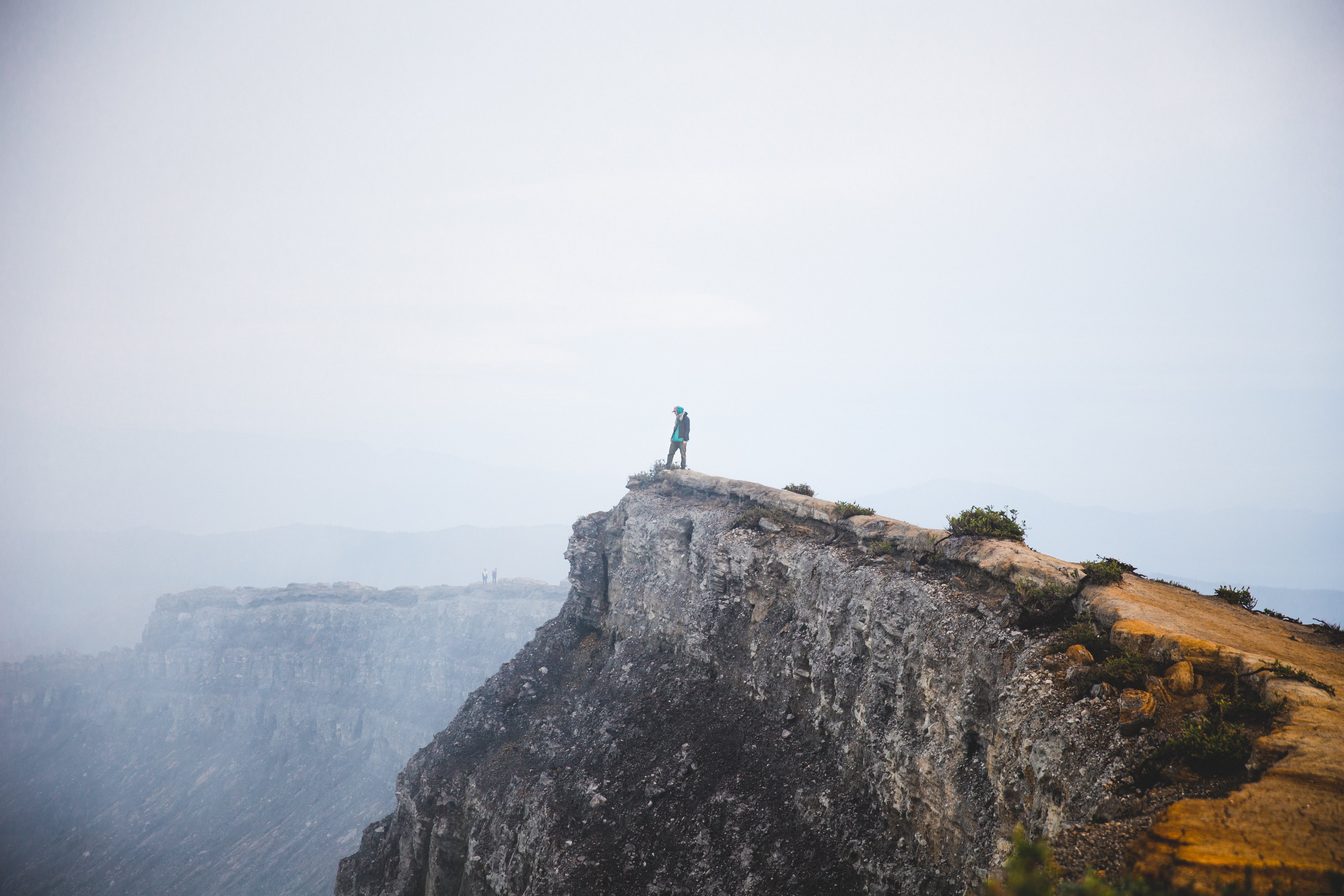 Aventurier sur la falaise Photo