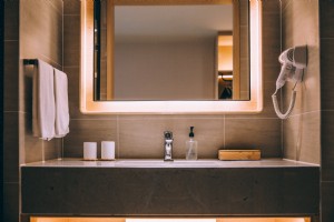 Photo de la salle de bain de l hôtel moderne