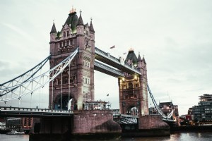 Foto delle torri del ponte di Londra