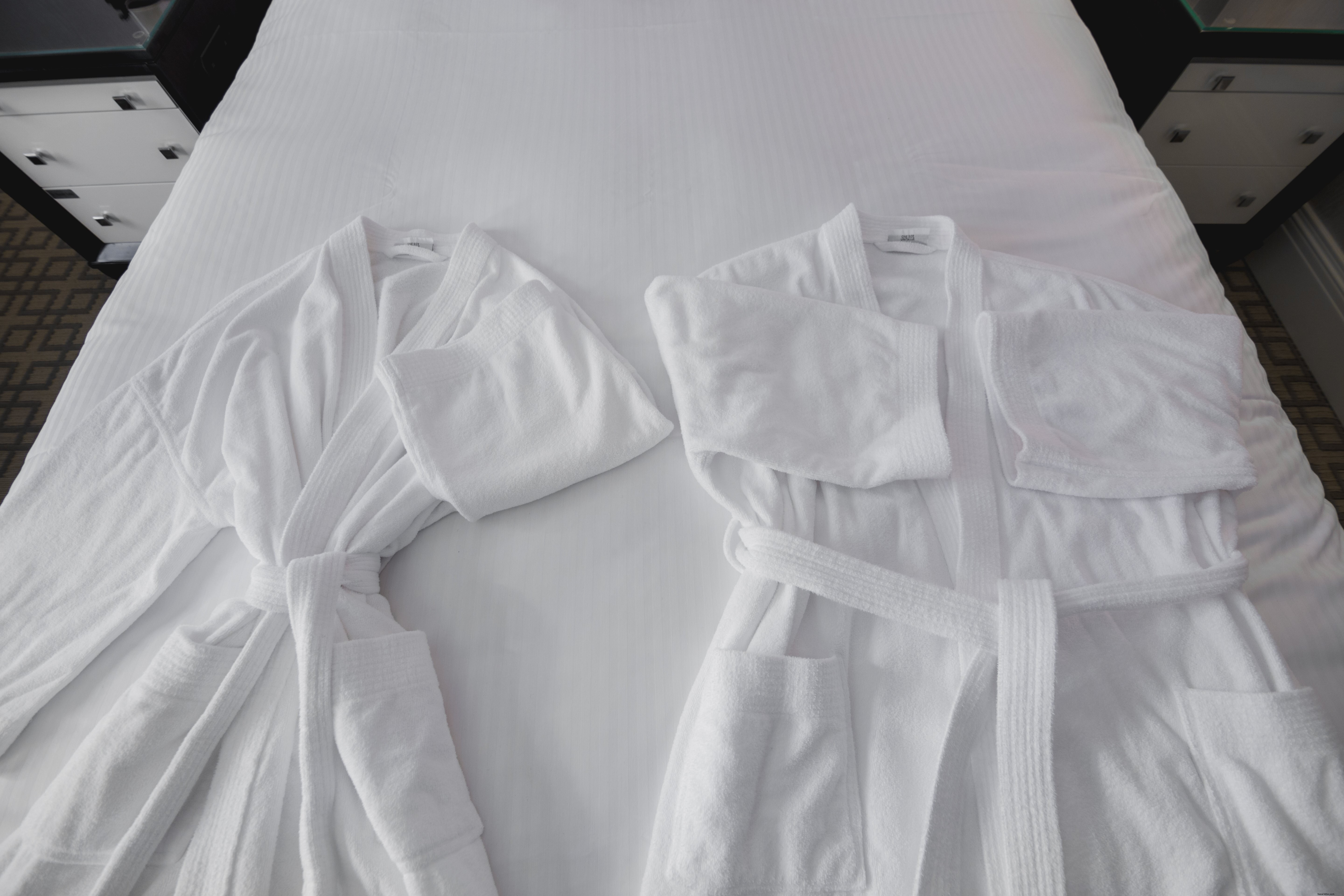 Foto de robes de casal de férias no hotel