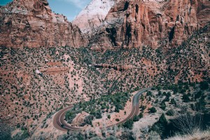 Route 66 che si snoda attraverso il canyon foto