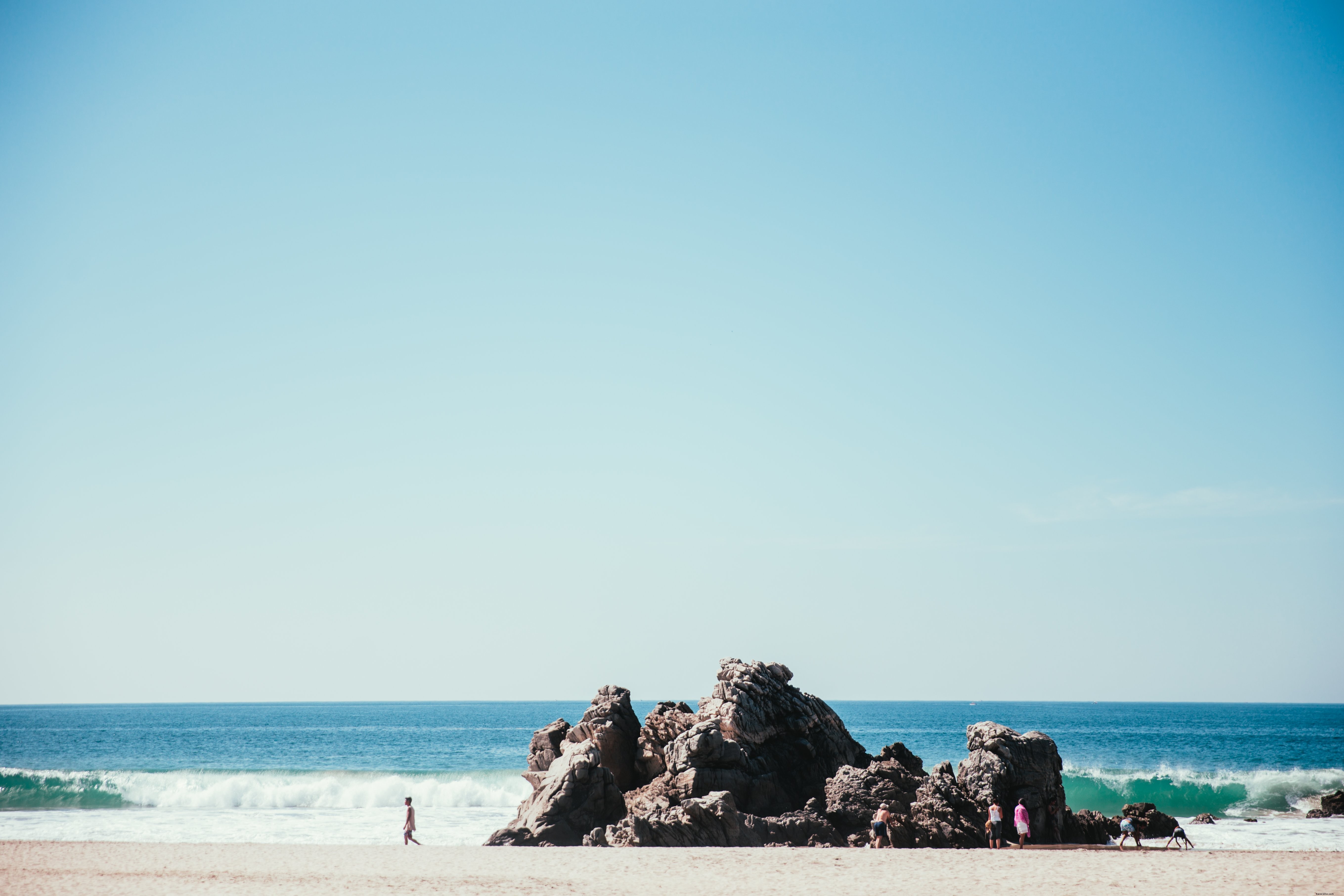 Foto de orilla de playa tropical