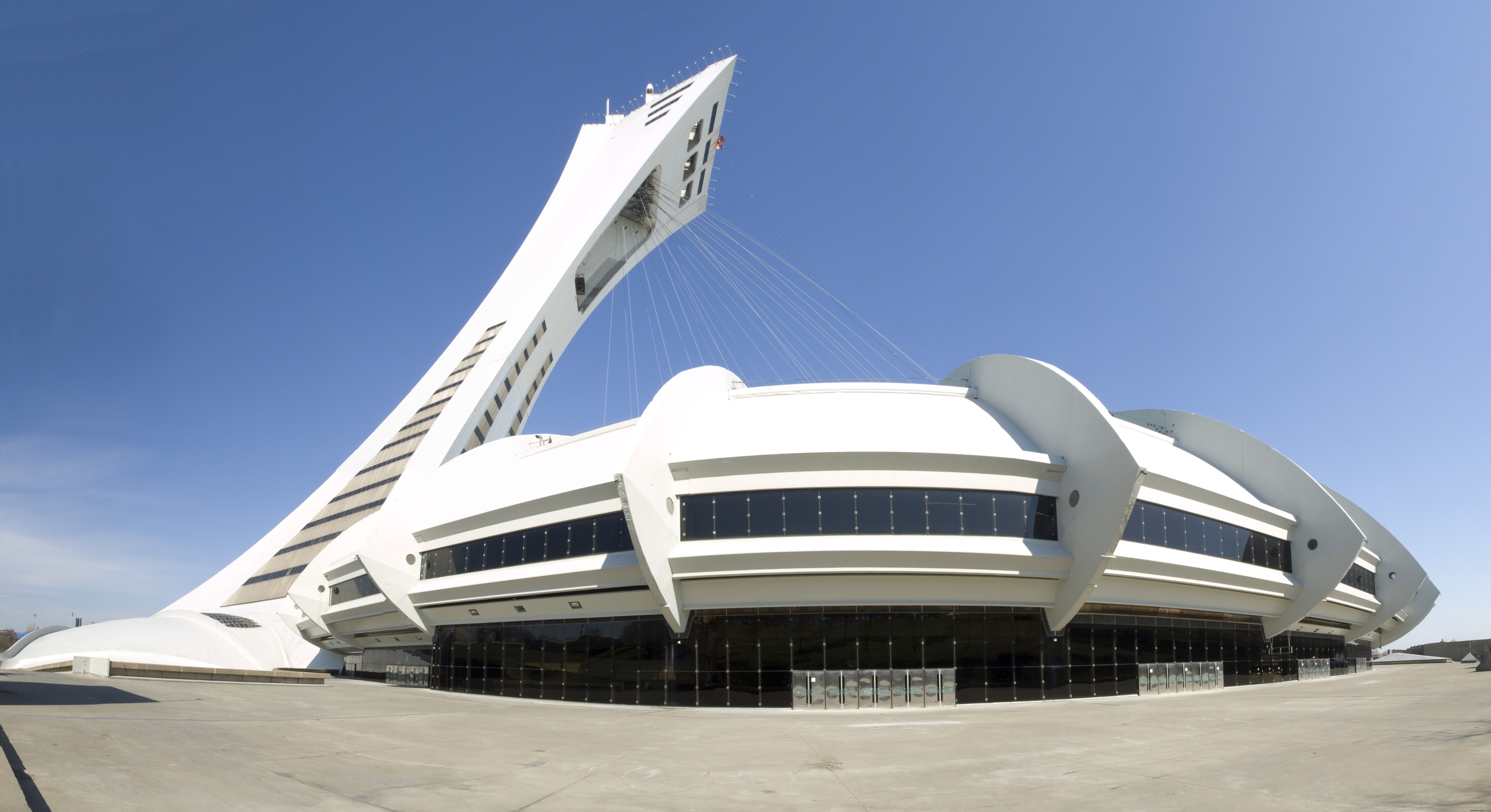 Foto do Estádio Olímpico de Montreal