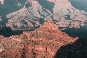 Pics rouges en ruine du Grand Canyon Photo