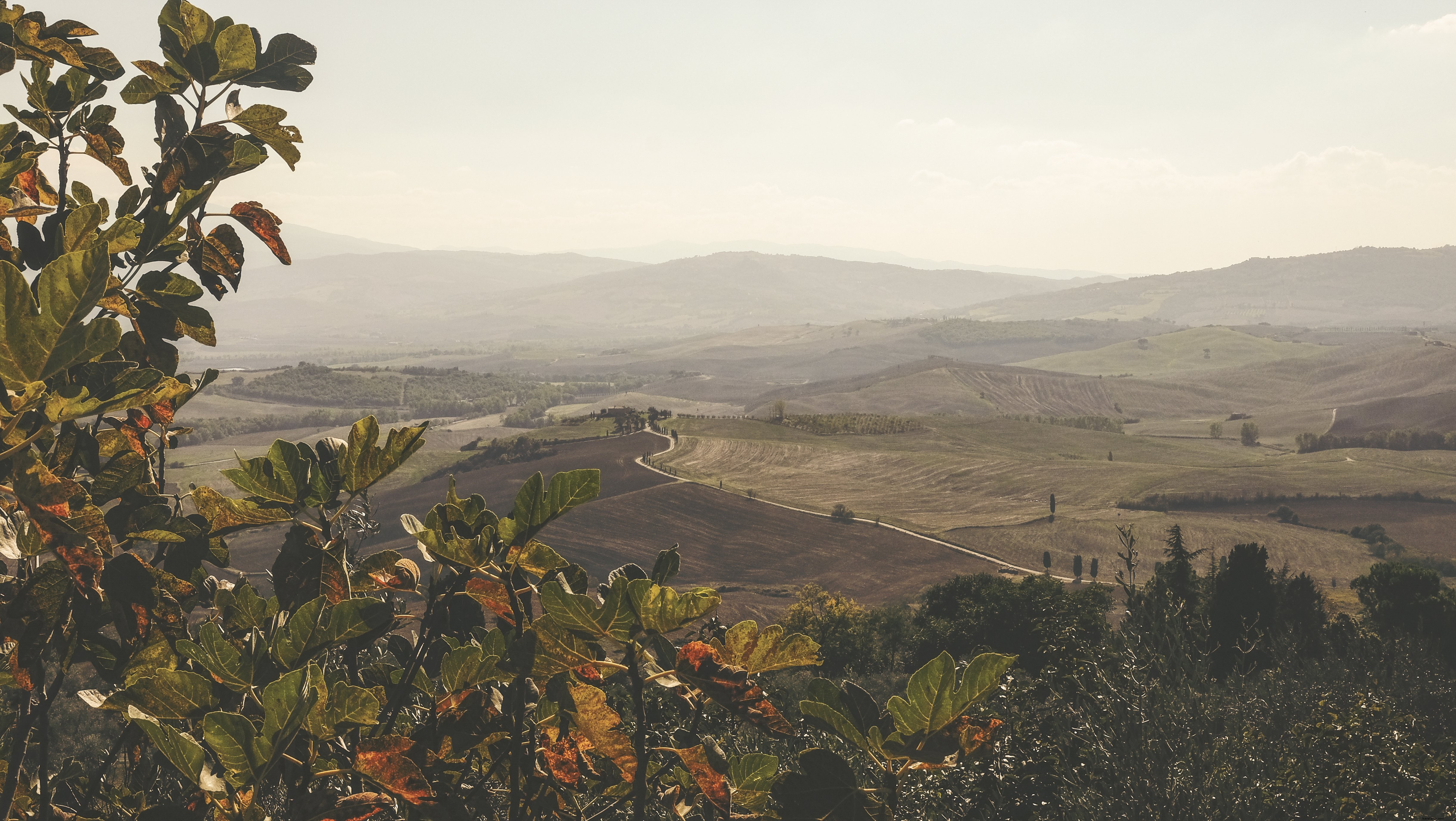 Vista dall alto della montagna in Italia Photo