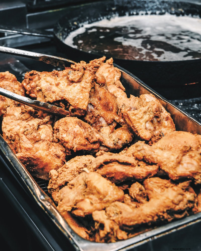 Restoran Ayam Harlem Legendaris Ini Dibumbui dengan Sempurna