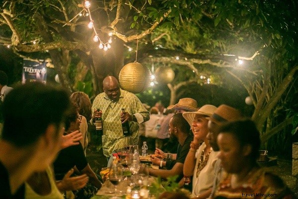 El mejor tour gastronómico jamaicano con el legendario local Chris Blackwell 