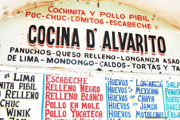 Reperti Maya in Messico:Cochinita Pibil, Huarache, e Huipil 