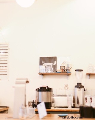 O gênio parisiense do café por trás do Telescope Cafe 