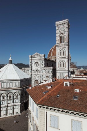 フィレンツェのサンタマリアデルフィオーレ大聖堂写真 