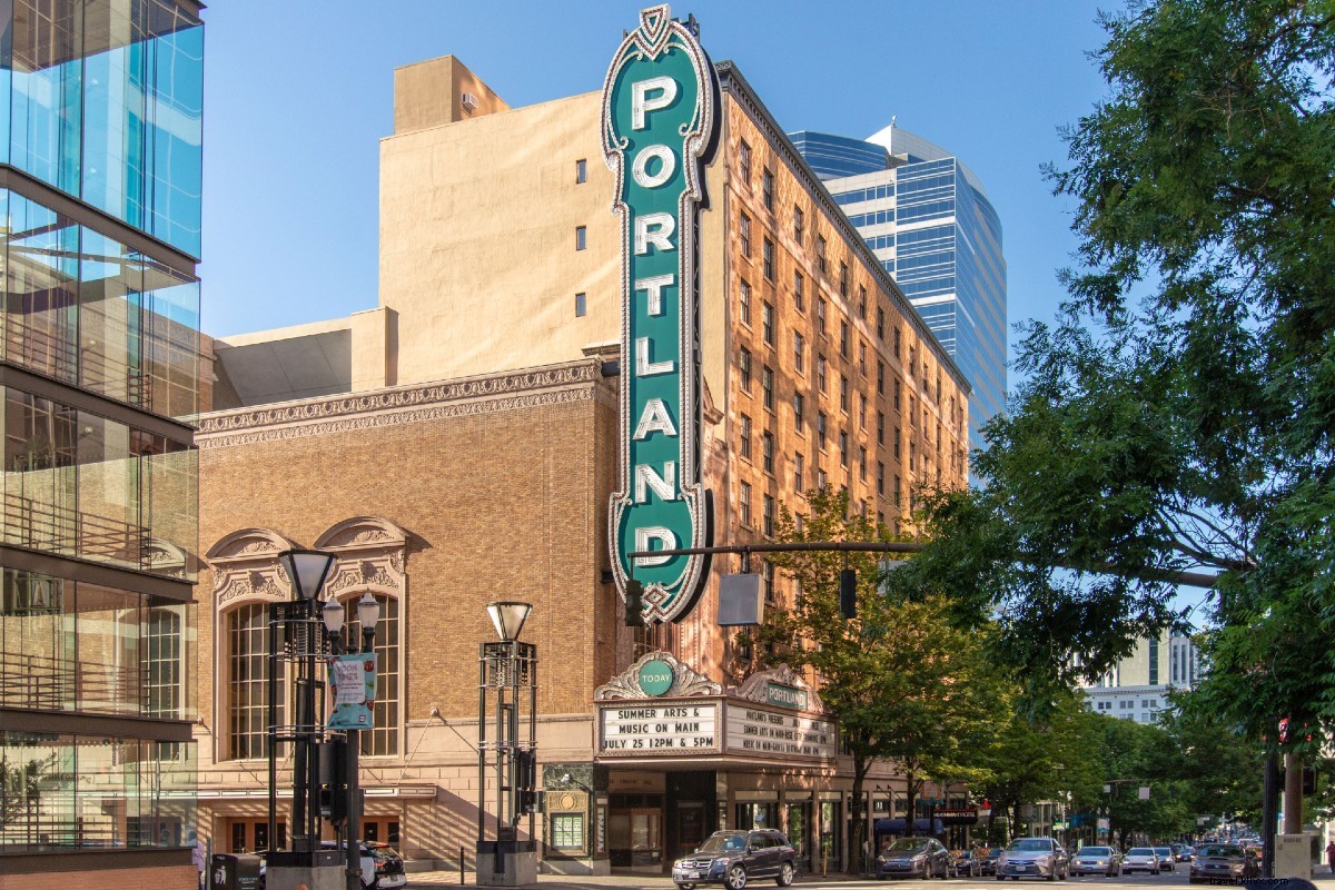 Hotel Portland Klasik Ini Benar-Benar Pembalik Halaman 