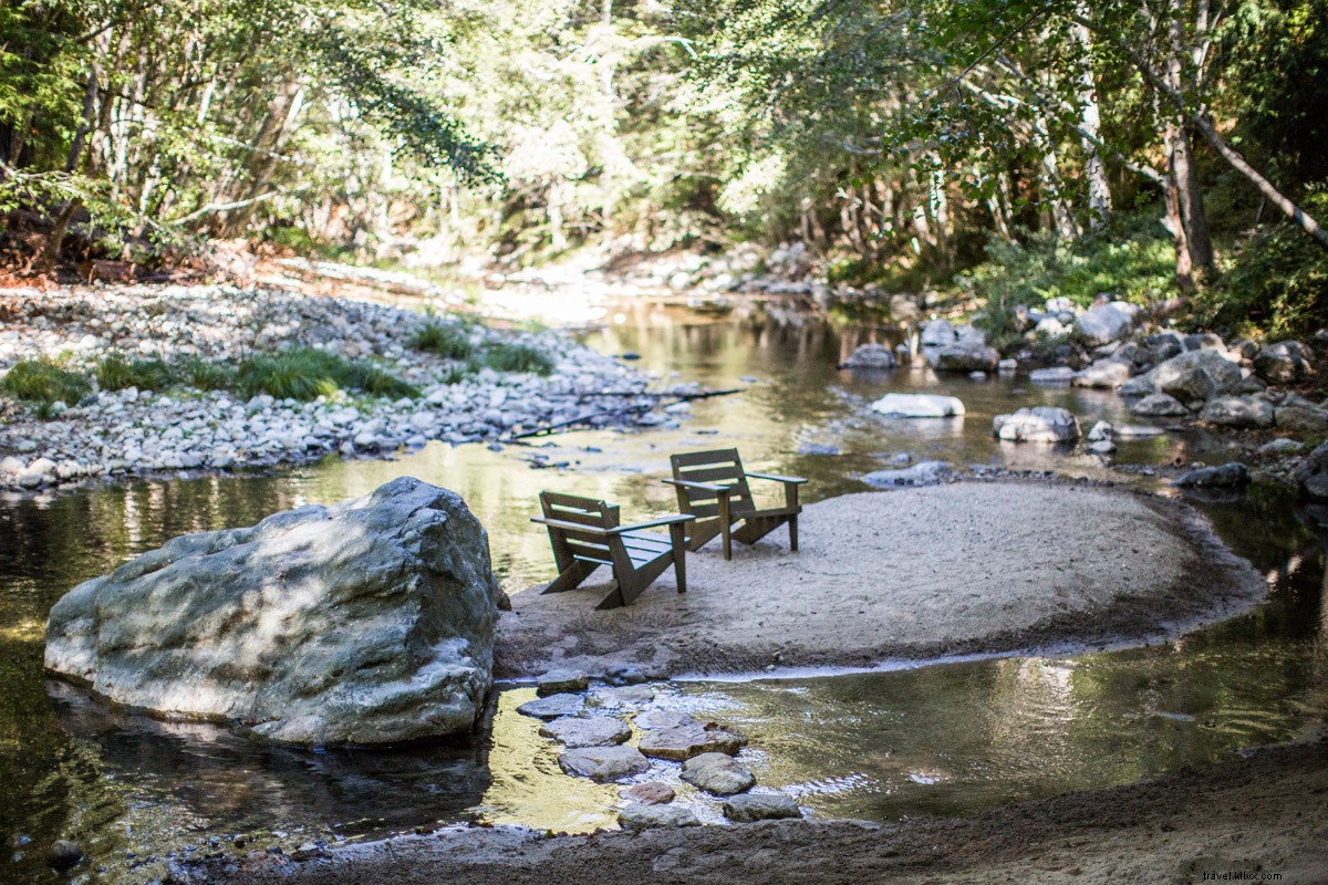 Faça check-in e relaxe em Glen Oaks Big Sur, Onde a verdadeira Califórnia está prosperando 