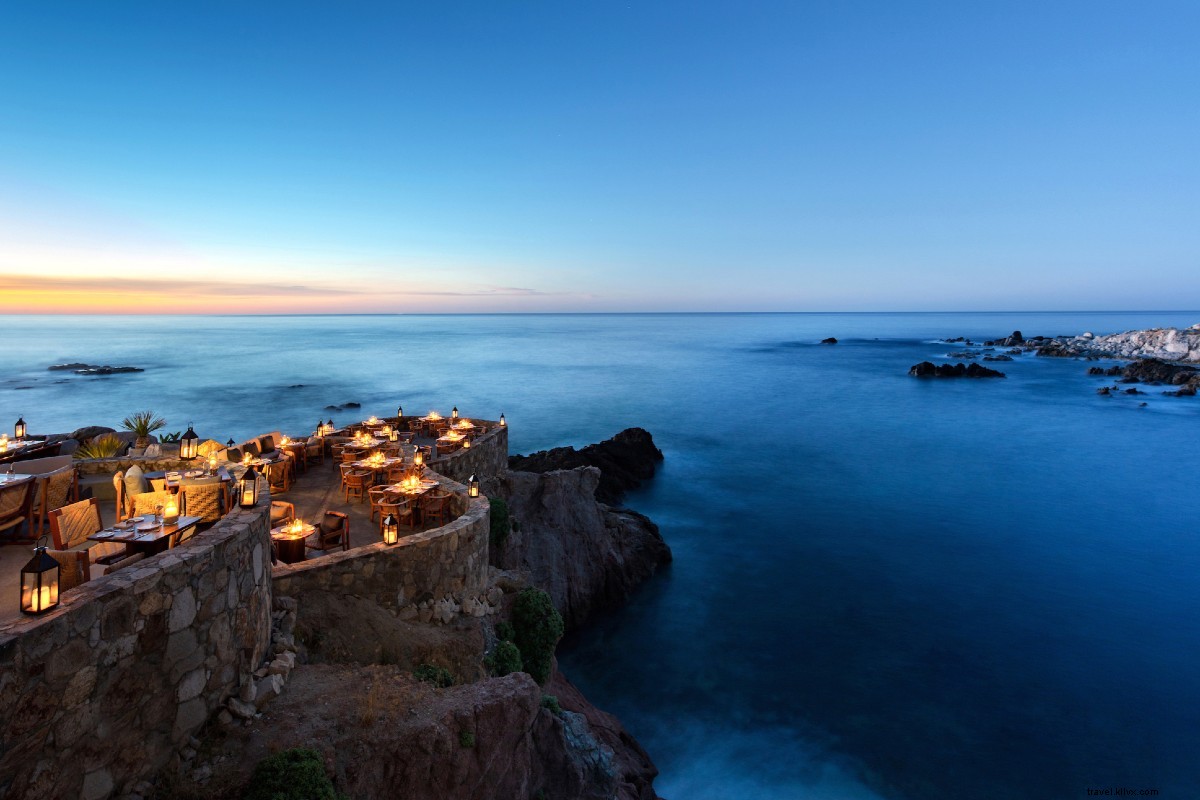 No Cabo, Sister Resorts oferecem romance e diversão praiana 