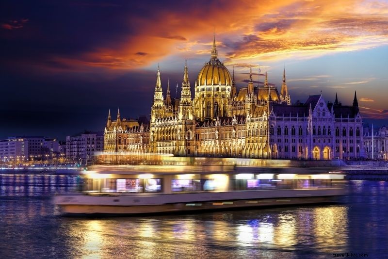 51 Hal Seru &Tidak Biasa yang Dapat Dilakukan di Budapest 