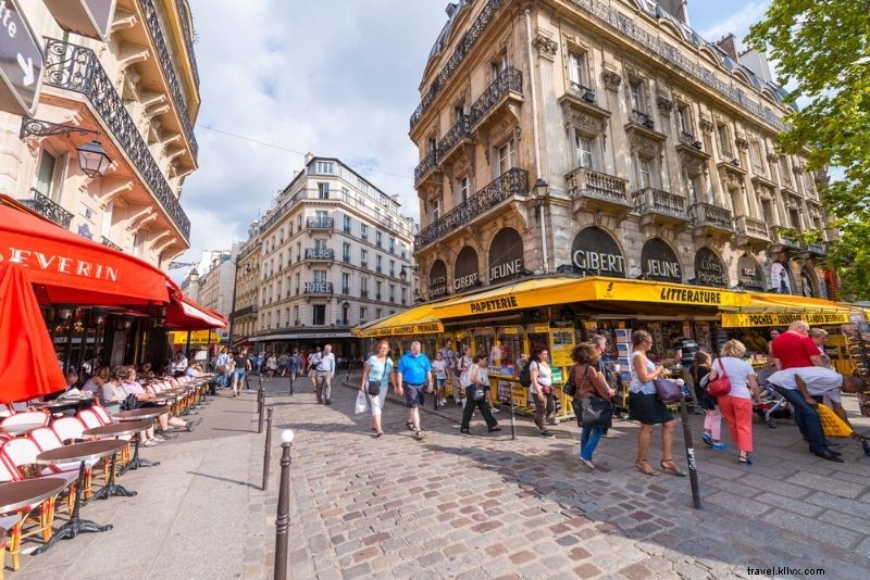 パリの15の最高の無料ウォーキングツアー 