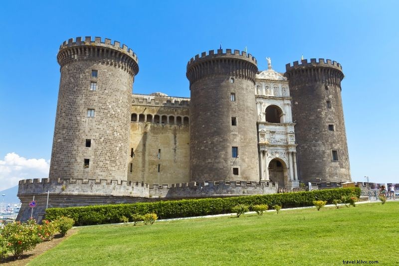 一生に一度訪れるヨーロッパの100の最高の城 