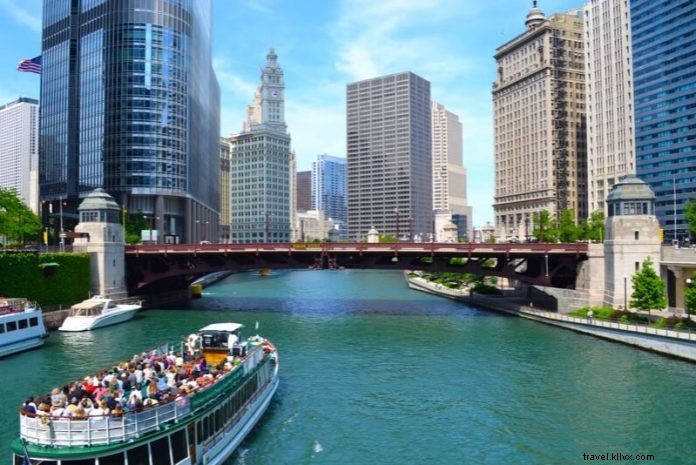 15ベストシカゴアーキテクチャボートツアー 