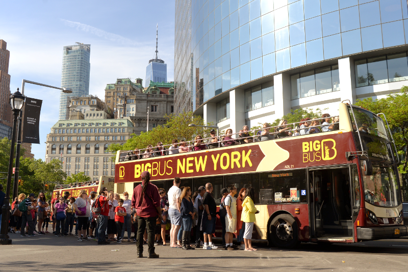 Passeios de ônibus hop on hop off em Nova York - qual é o melhor? 