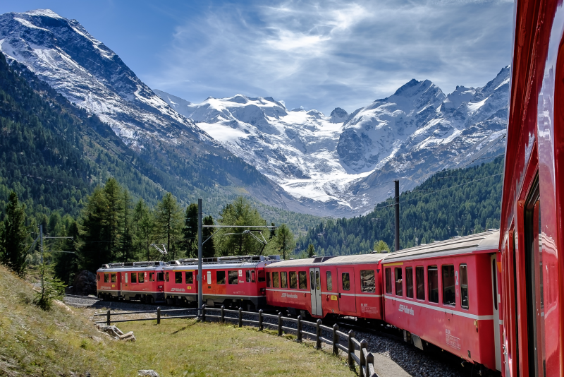 32 Perjalanan Sehari Terbaik dari Milan – Pegunungan Alpen, Tepi laut, Danau… 