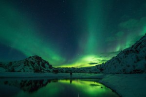 14 passeios incríveis para a aurora boreal da Islândia para visitantes de primeira viagem 