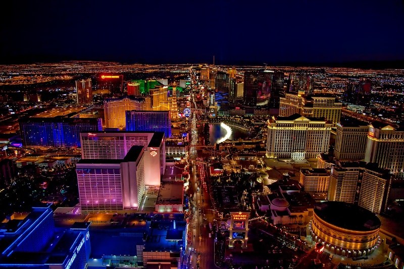 Confronta i migliori tour in elicottero a Las Vegas 