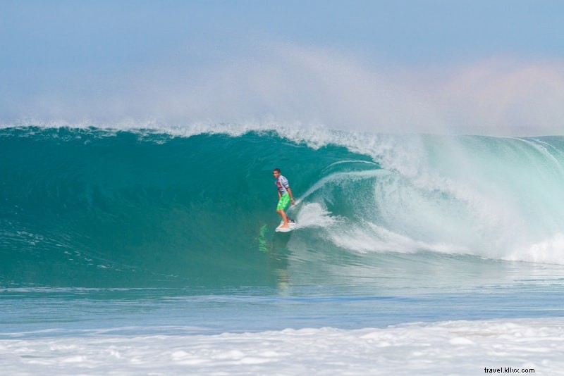 27 pontos imperdíveis de surfe ao redor do mundo 