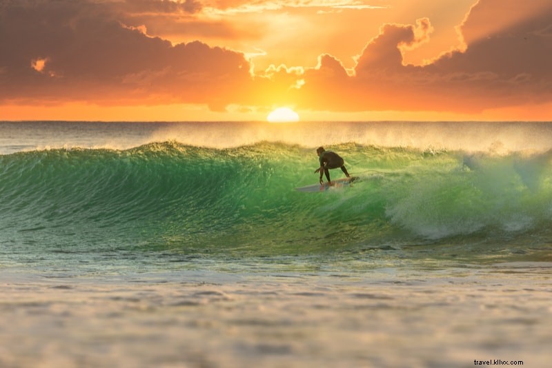 27 imperdibili spot di surf in tutto il mondo 