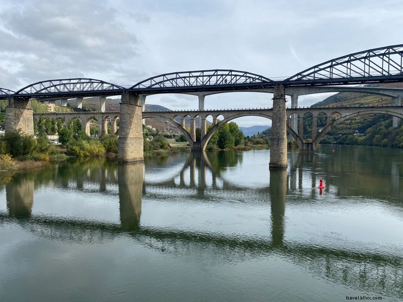 Puente sobre el río Duoro 