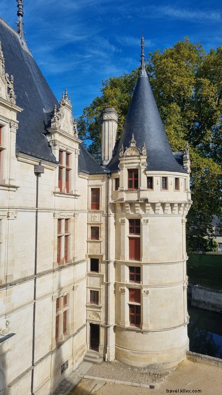 Castello d Azay-le-Rideau. 